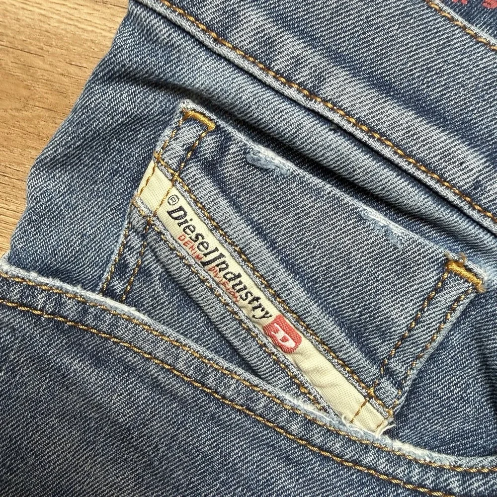 Diesel 2005 D-Fining Jeans Men 30x32 Blue Regular Tapered Stretch 5 Pocket 09D54